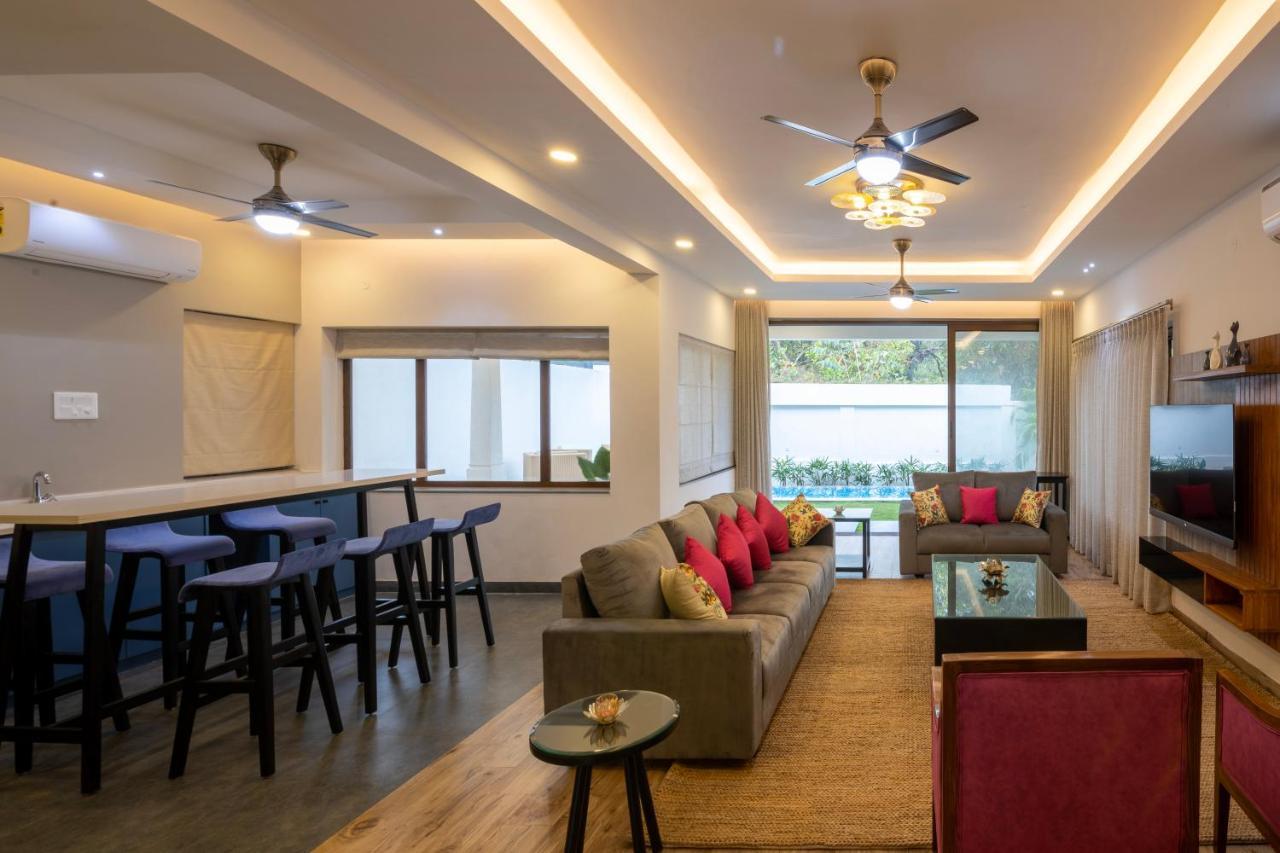 Ayan Villas With Private Pool Siolim Exterior foto